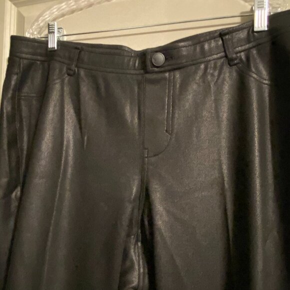 Black Cotton Faux Look - Picture 3 of 4